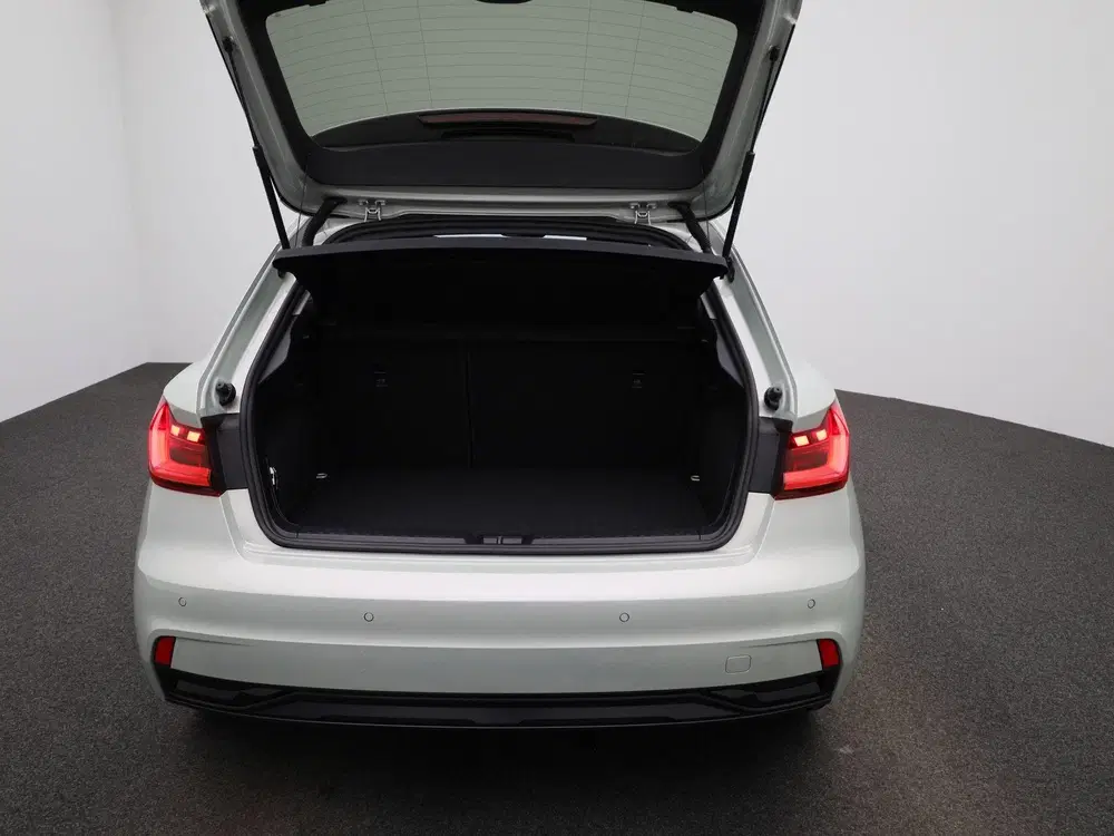 Audi A1 30 TFSI Advanced edition l Adaptive cruise uit 2025, foto 11
