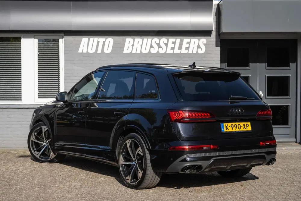 Audi SQ7 4.0 TFSI V8 quattro 7p MEGA Compleet uit 2021, foto 2