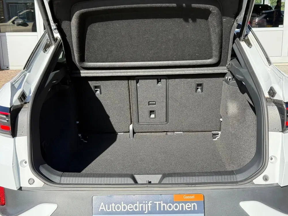 Volkswagen ID.5 Pro Business 77 kWh uit 2024, foto 10
