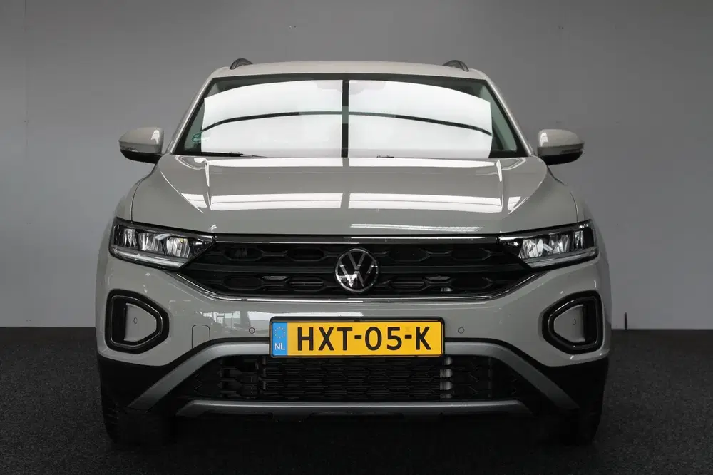 Volkswagen T-Roc 1.5 TSI Style uit 2024, foto 2