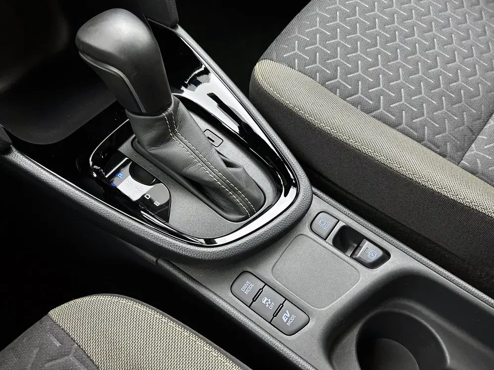 Toyota Yaris Cross 1.5 Hybrid Explore Parkeersensoren uit 2024, foto 10