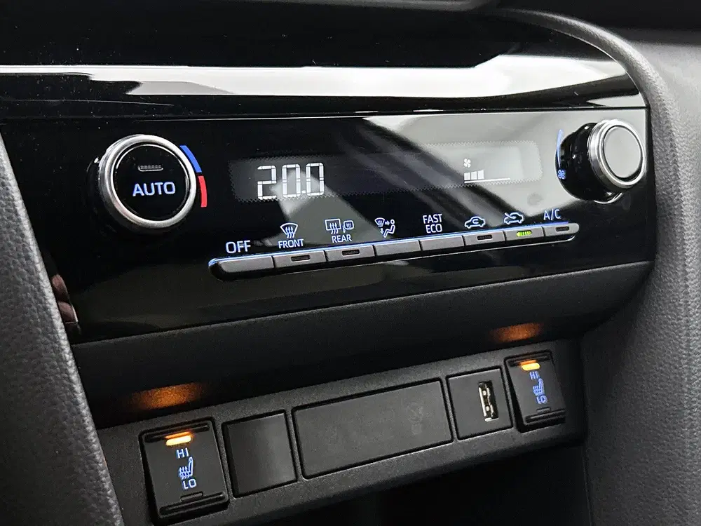Toyota Yaris Cross 1.5 Hybrid Explore Parkeersensoren uit 2024, foto 9