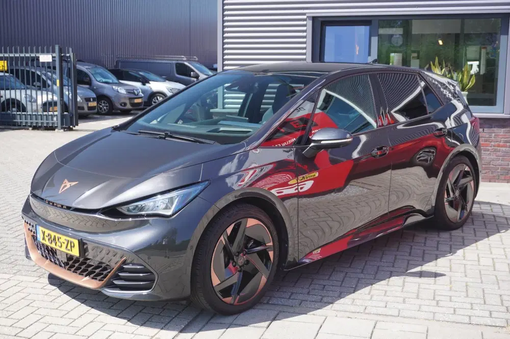 Cupra Born Copper Edition 62 kWh uit 2024, foto 8