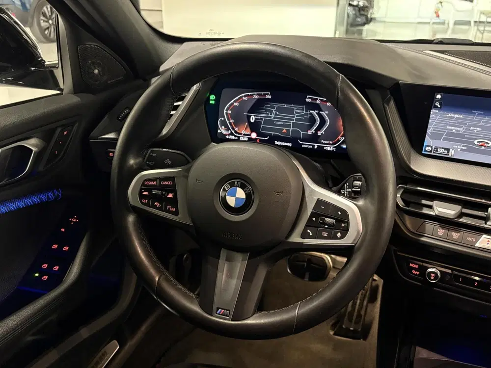 BMW 1-serie 118i M Sport uit 2024, foto 14