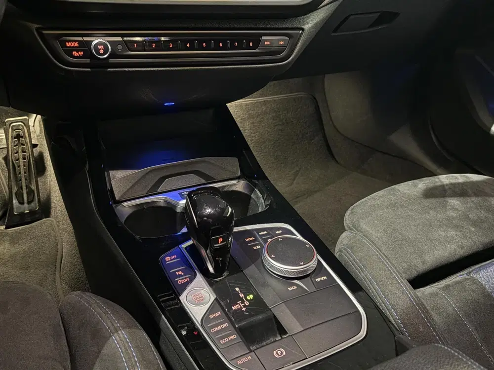 BMW 1-serie 118i M Sport uit 2024, foto 15