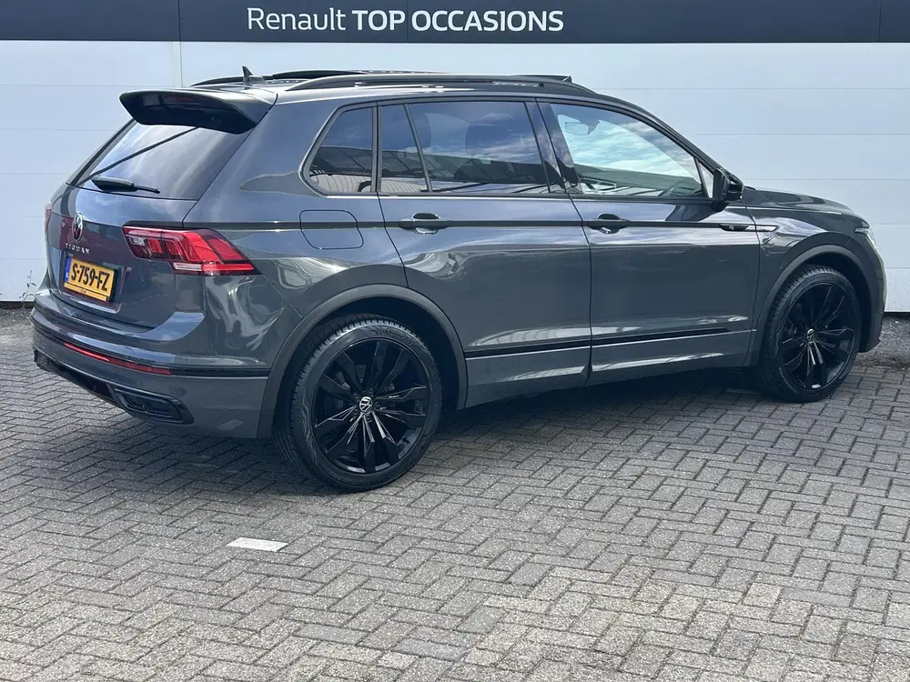 Volkswagen Tiguan 1.5 TSI R-Line uit 2022, foto 2