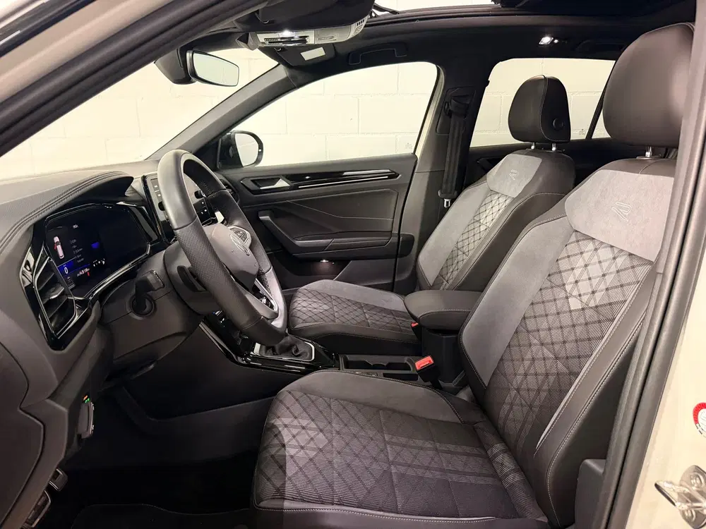 Volkswagen T-Roc 1.5 TSI R-Line Cam*Led*Keyless uit 2025, foto 11