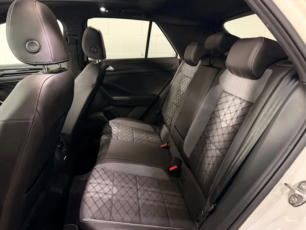 Volkswagen T-Roc 1.5 TSI R-Line Cam*Led*Keyless uit 2025, foto 12
