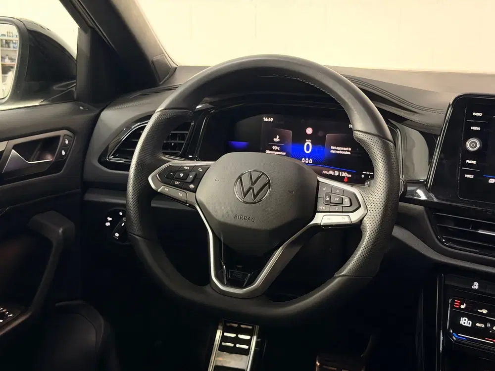 Volkswagen T-Roc 1.5 TSI R-Line Cam*Led*Keyless uit 2025, foto 14