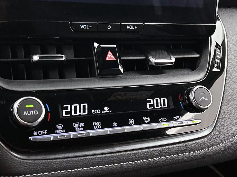 Toyota Corolla Hybrid 140 Dynamic uit 2025, foto 12