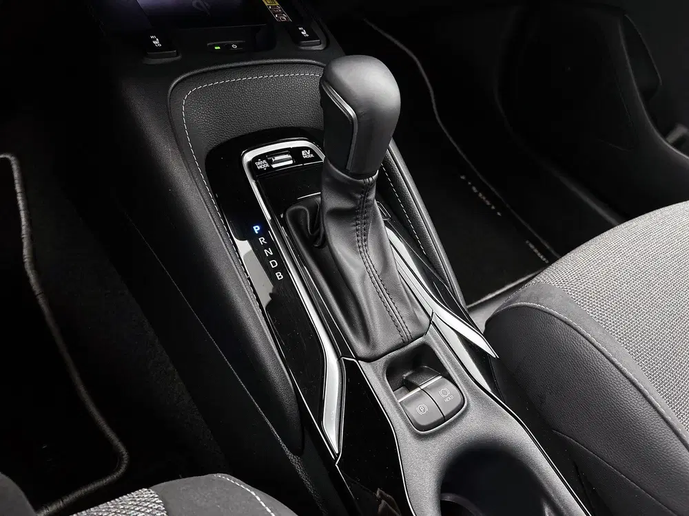 Toyota Corolla Hybrid 140 Dynamic uit 2025, foto 13