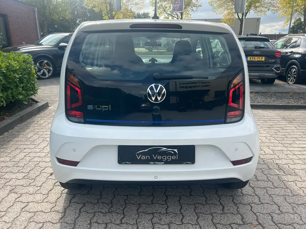 Volkswagen up! e-up SOH 91% camera uit 2021, foto 13