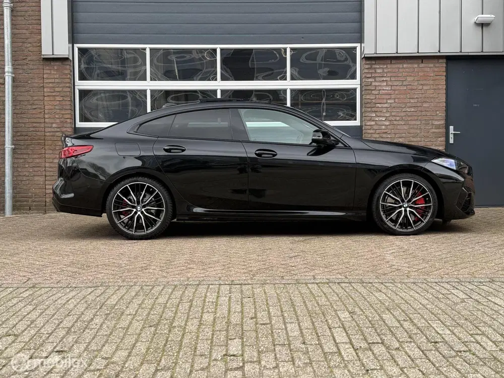 BMW 2-serie 2-serie Gran Coupé 220i M Sport Panodak Ku uit 2021, foto 10
