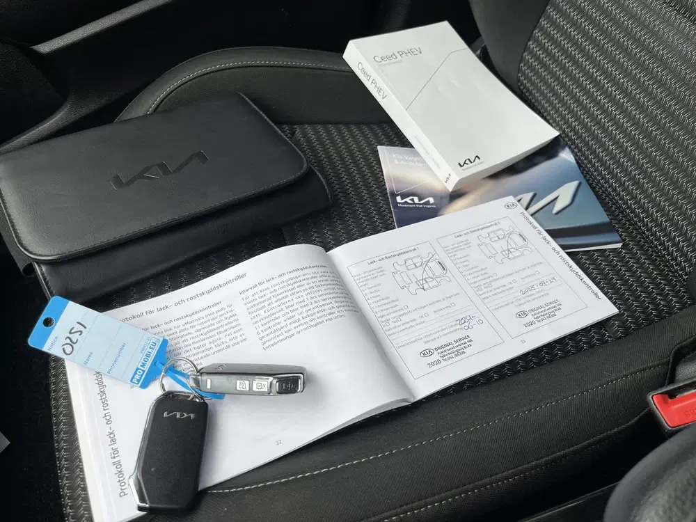 Kia Ceed 1.6 GDI PHEV DynamicLine uit 2023, foto 10
