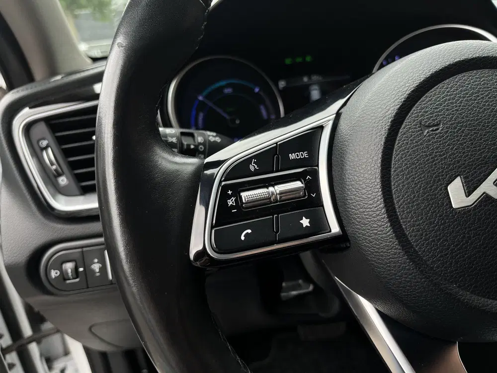 Kia Ceed 1.6 GDI PHEV DynamicLine uit 2023, foto 15