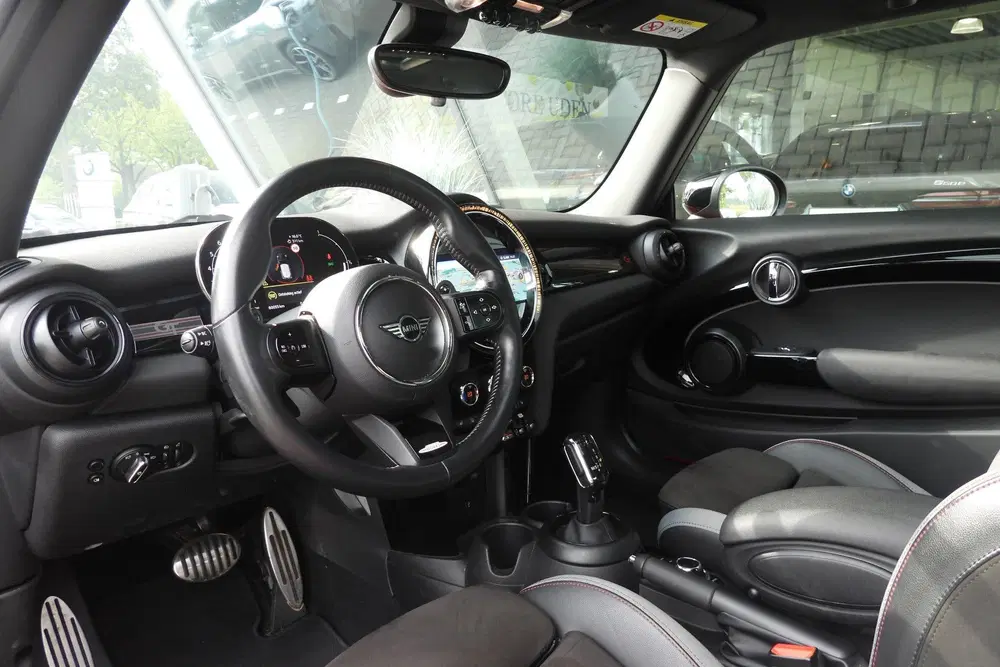 Mini Hatchback Cooper S Rockingham GT JCW Automaat uit 2022, foto 15