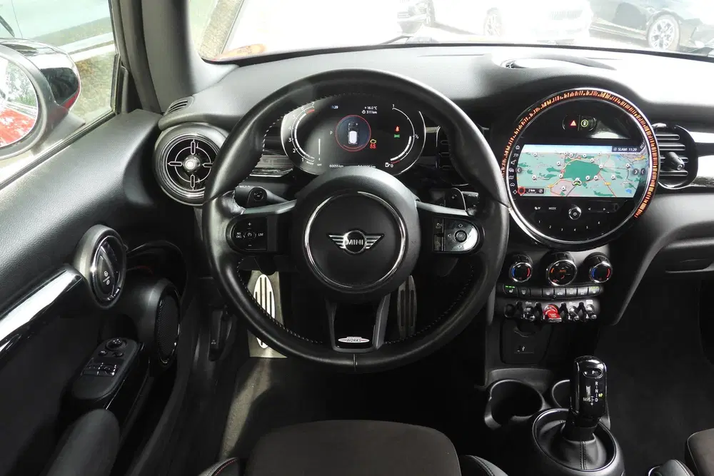 Mini Hatchback Cooper S Rockingham GT JCW Automaat uit 2022, foto 2