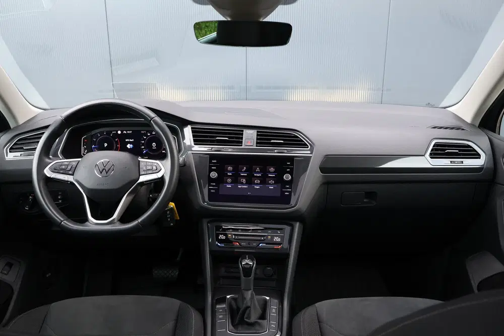 Volkswagen Tiguan 1.5 TSI Elegance 150pk Automaat uit 2021, foto 4