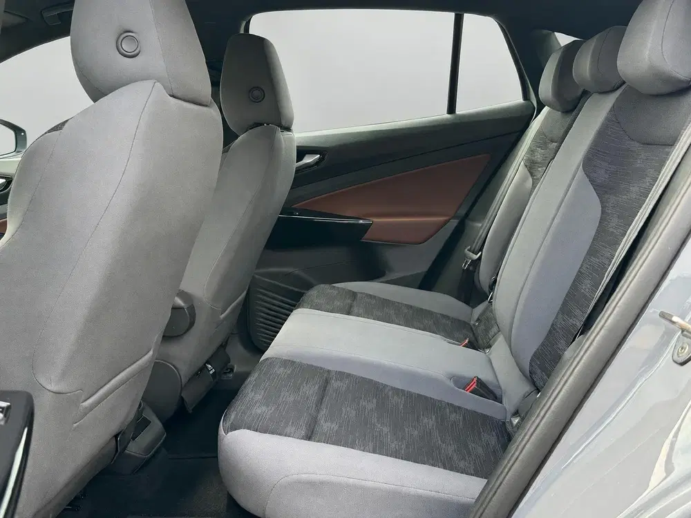 Volkswagen ID.5 Pro 77 kWh STUUR uit 2022, foto 5