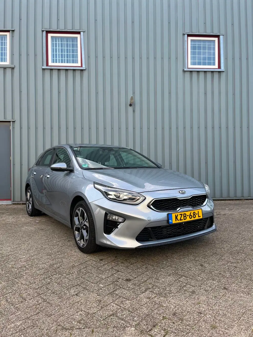 Kia Ceed 1.4 T-GDi ExecutiveLine uit 2020, foto 4
