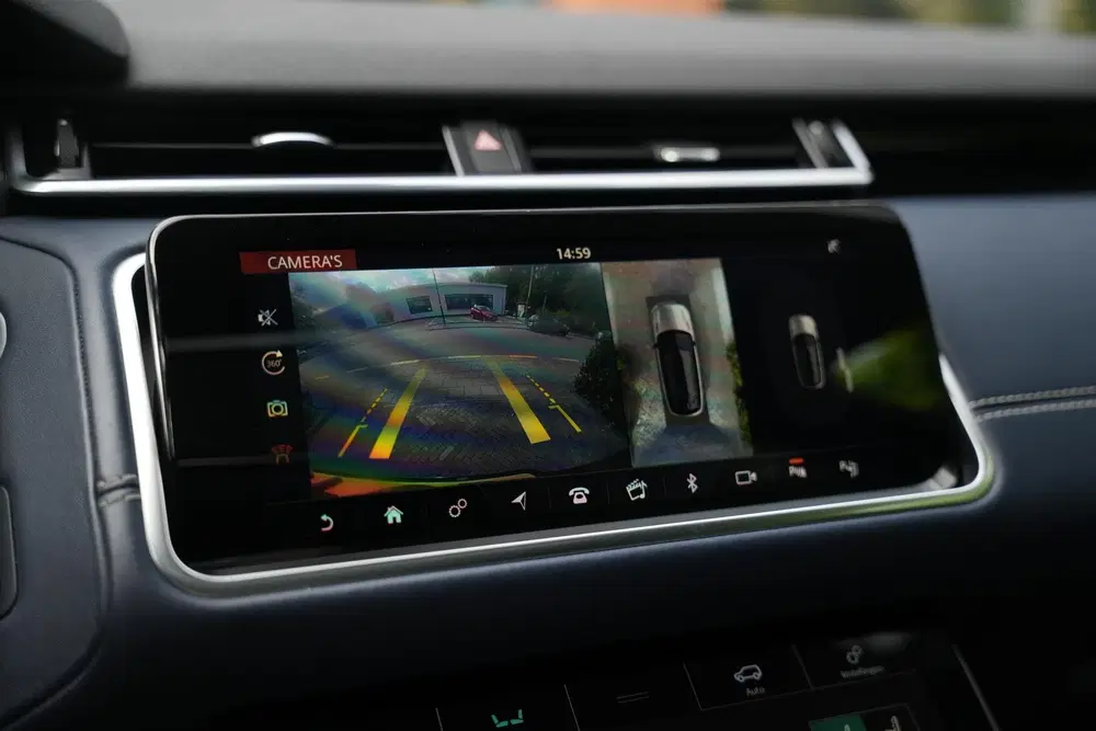 Land Rover Range Rover Velar 3.0 D300 AWD R-Dynamic HSE BTW uit 2019, foto 14