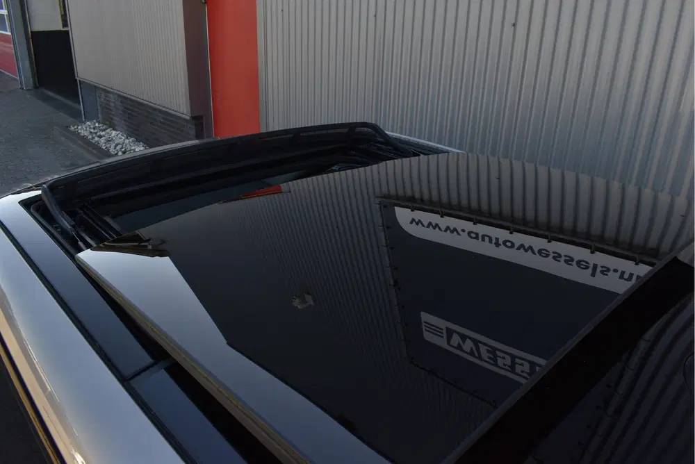 Land Rover Range Rover Evoque 1.5 P300e AWD R-Dynamic SE NL uit 2022, foto 8