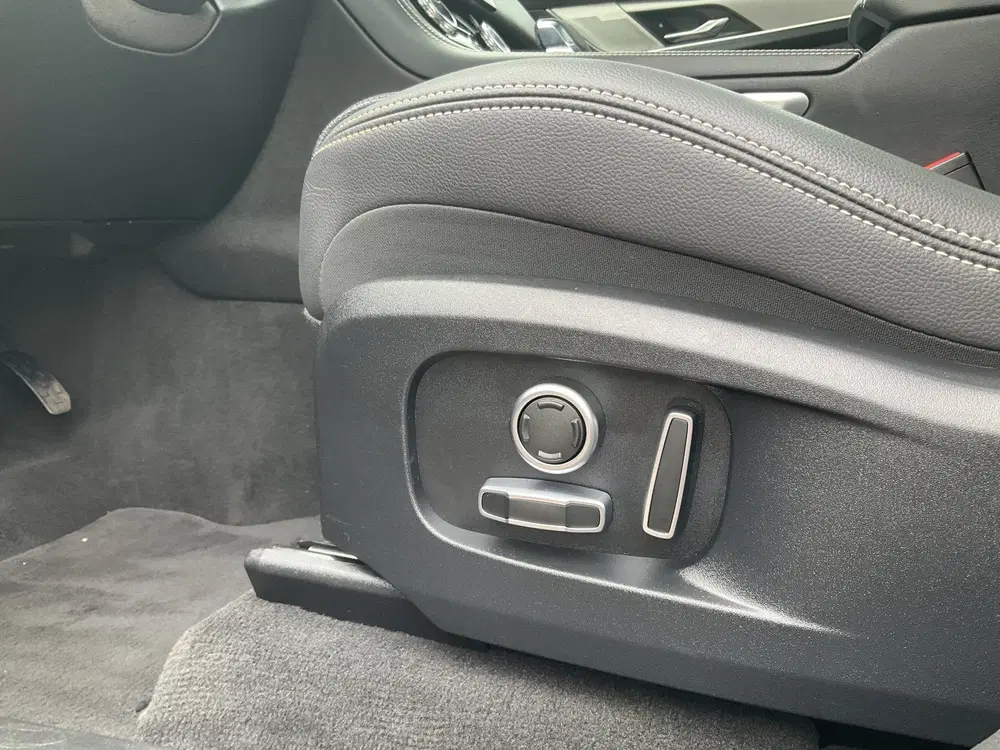 Jaguar F-Pace 2.0 P400e PHEV R-Dynamic SE Pano 360° Meri uit 2021, foto 9