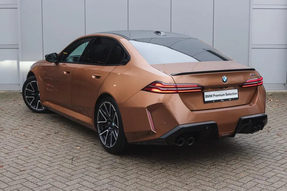 BMW M5 Automaat uit 2025, foto 2