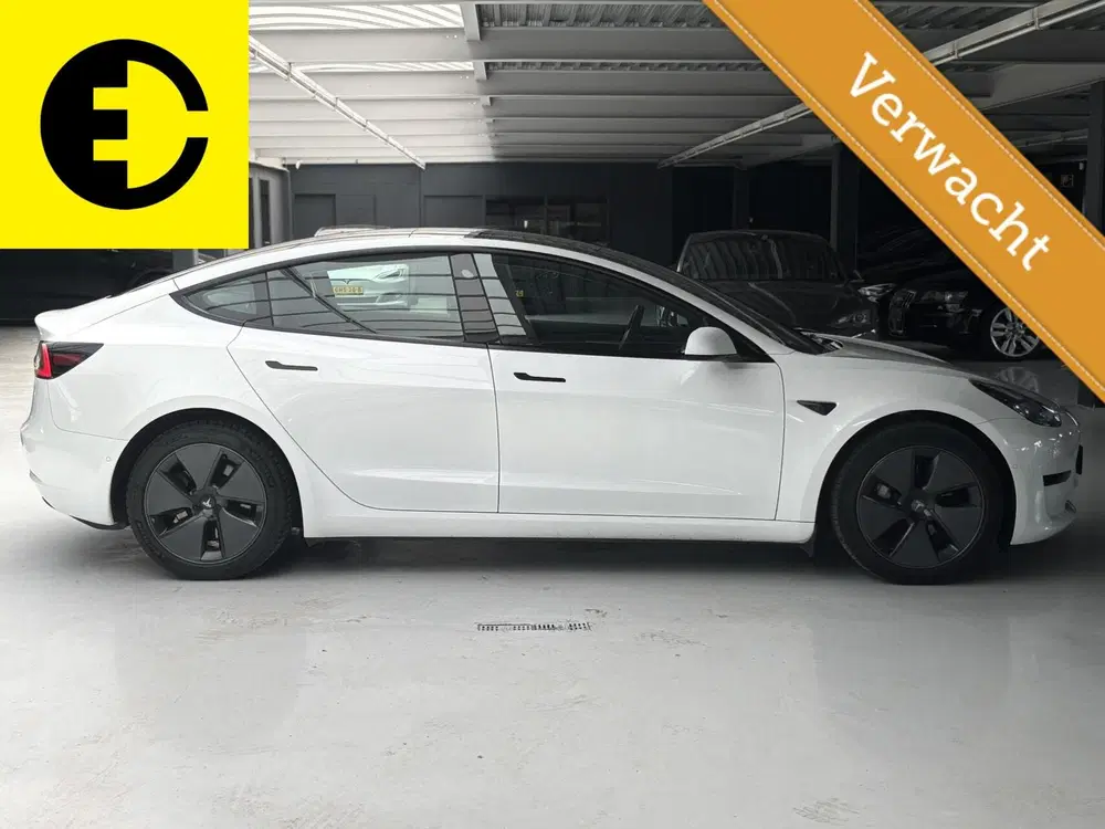 Tesla Model 3 RWD 60 kWh uit 2023, foto 13