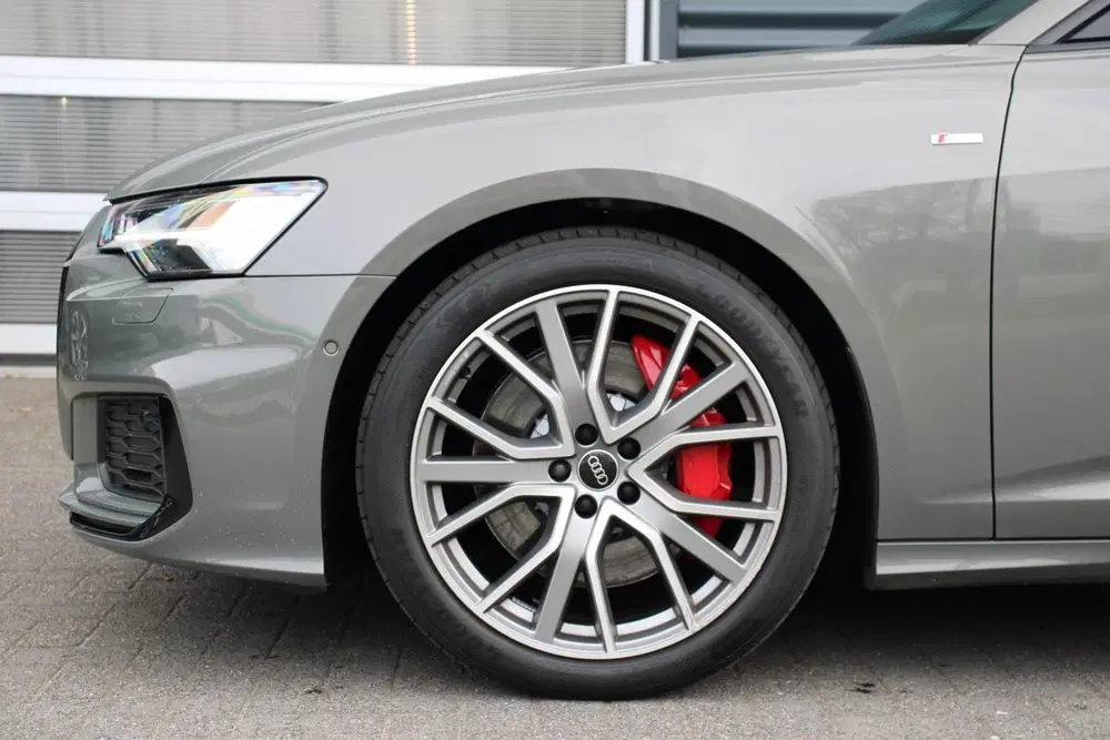 Audi A6 55 TFSIe 367pk quattro Pro Line S Competit uit 2022, foto 13