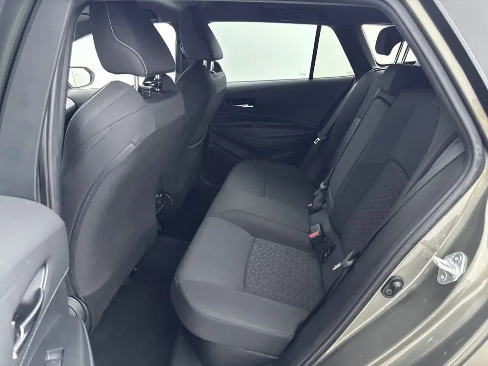 Suzuki Swace 1.8 Hybrid Style Limited uit 2021, foto 14