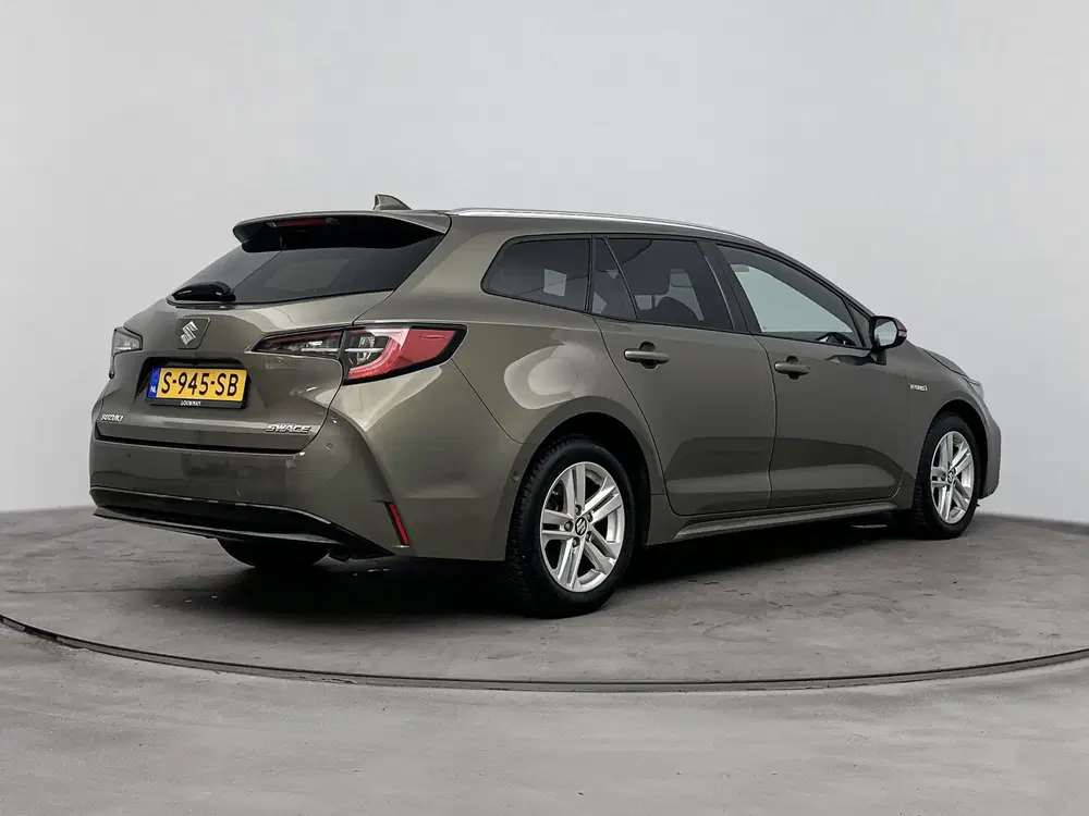 Suzuki Swace 1.8 Hybrid Style Limited uit 2021, foto 2