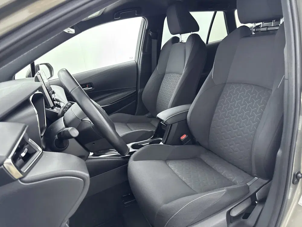 Suzuki Swace 1.8 Hybrid Style Limited uit 2021, foto 4