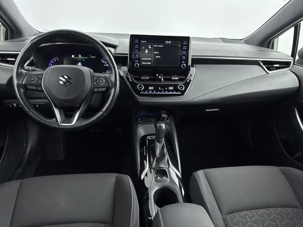 Suzuki Swace 1.8 Hybrid Style Limited uit 2021, foto 5