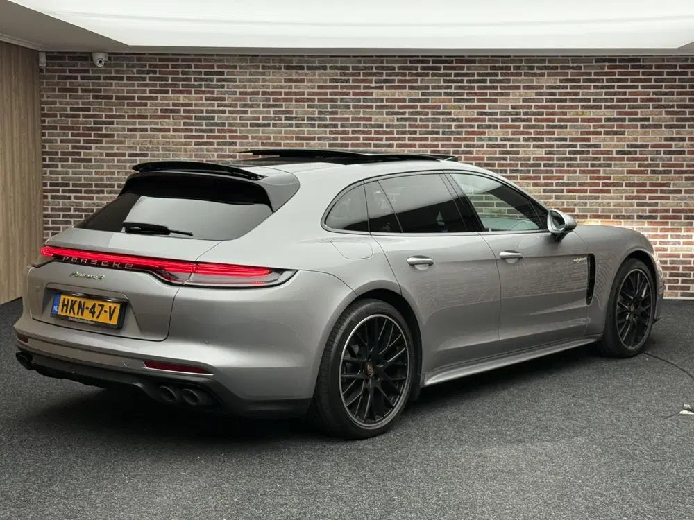 Porsche Panamera Sport Turismo 2.9 4 E-Hybrid P Approved 03 uit 2021, foto 2