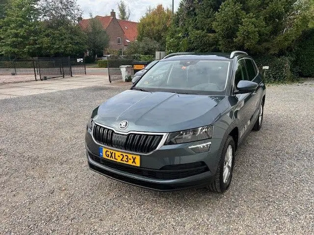 Skoda Karoq 1.5 TSI ACT Style uit 2019, foto 2