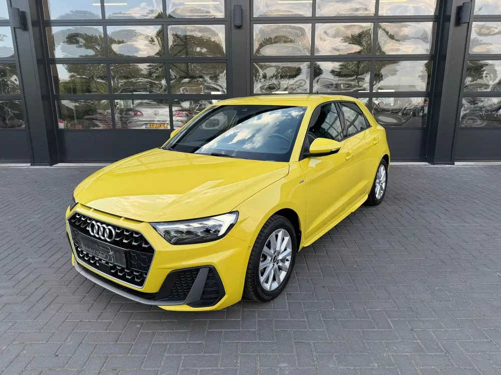 Audi A1 Sportback 30 TFSI S-Line uit 2020