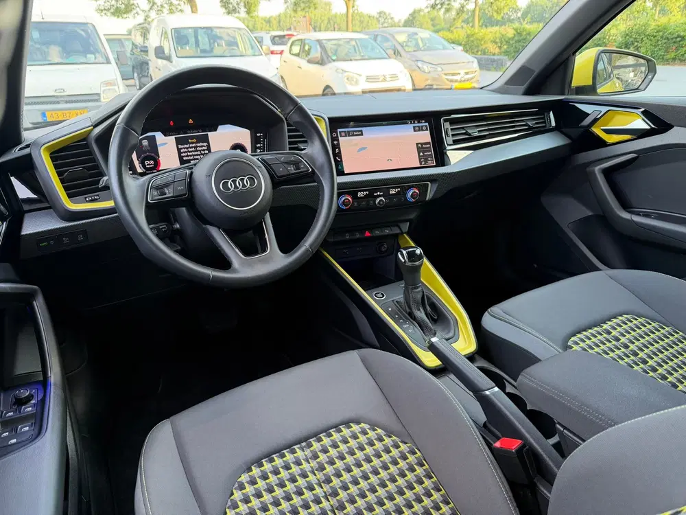 Audi A1 Sportback 30 TFSI S-Line uit 2020, foto 3