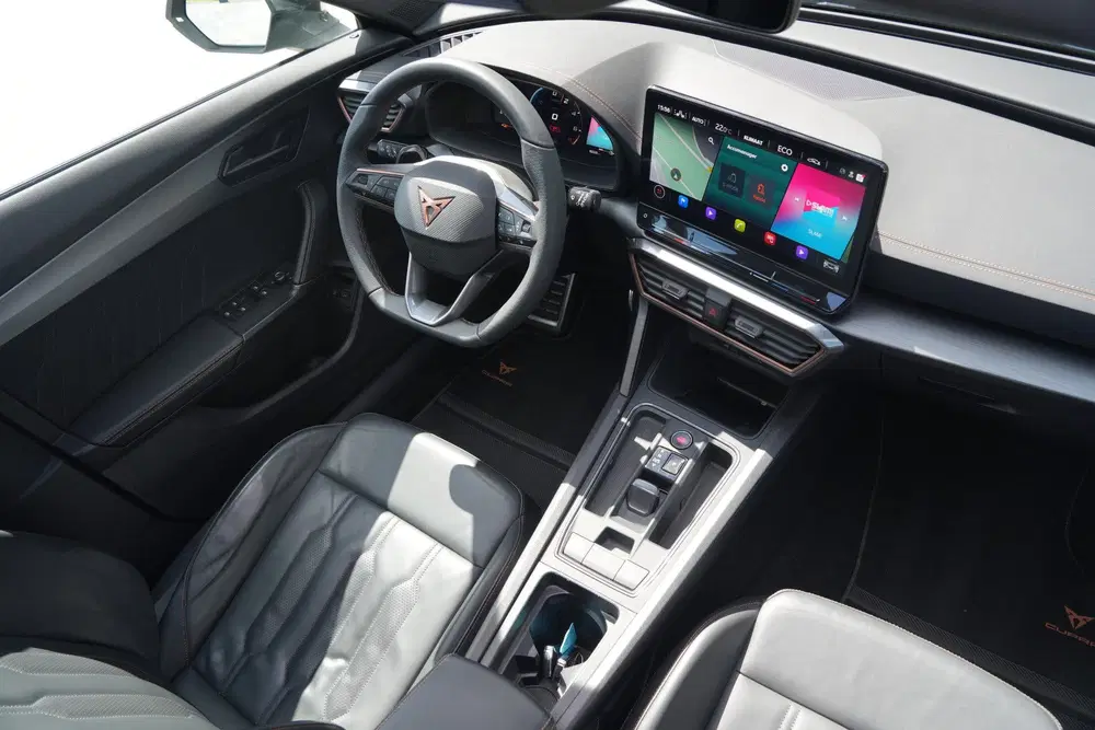 Cupra Formentor 1.4 e-Hybrid VZ Performance 245pk uit 2022, foto 2
