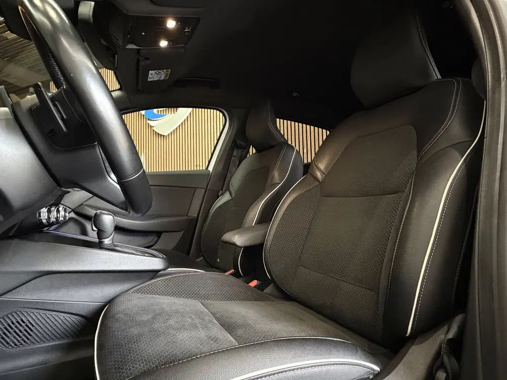 Renault Clio 1.3 TCe 130pk Edition One uit 2020, foto 8