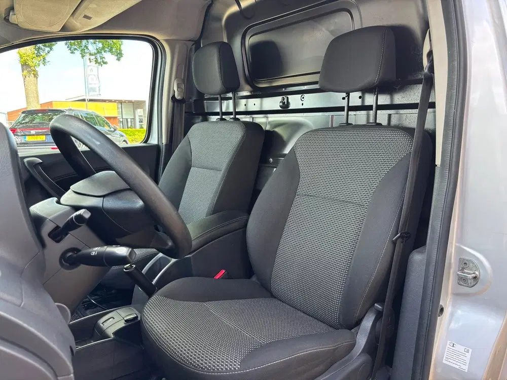 Mercedes-Benz Citan 109 CDI BlueEFFICIENCY uit 2019, foto 2
