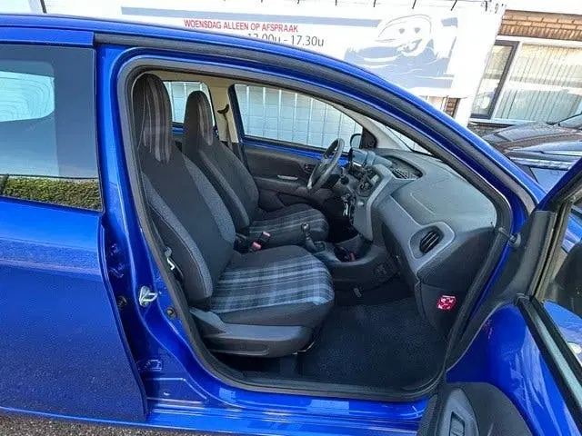 Peugeot 108 1.0 e-VTi Active uit 2020, foto 14