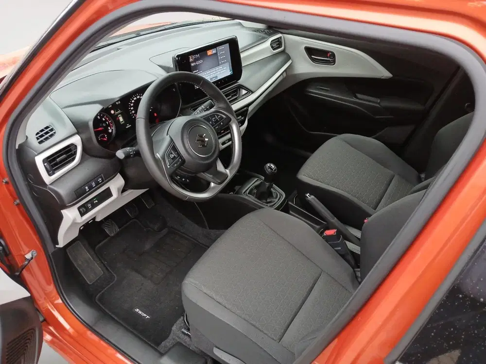 Suzuki Swift 1.2 Select Smart Hybrid uit 2025, foto 5