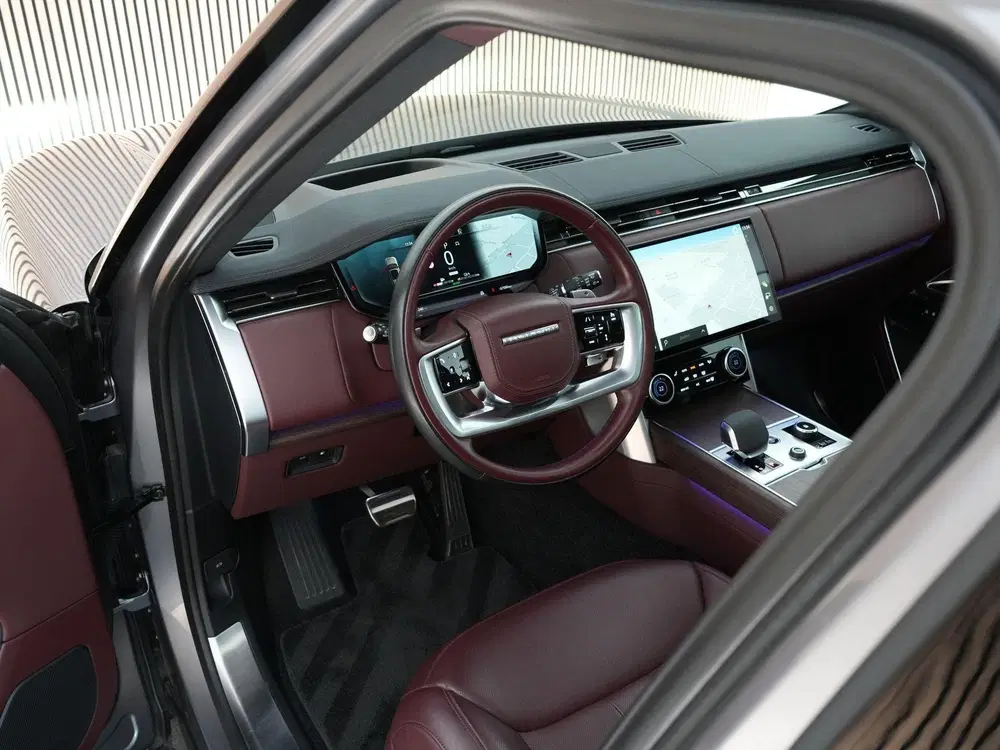 Land Rover Range Rover 3.0 P440e HSE PHEV uit 2023, foto 10