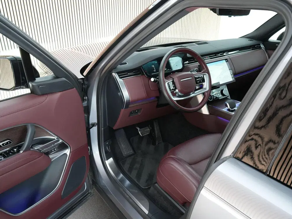 Land Rover Range Rover 3.0 P440e HSE PHEV uit 2023, foto 11