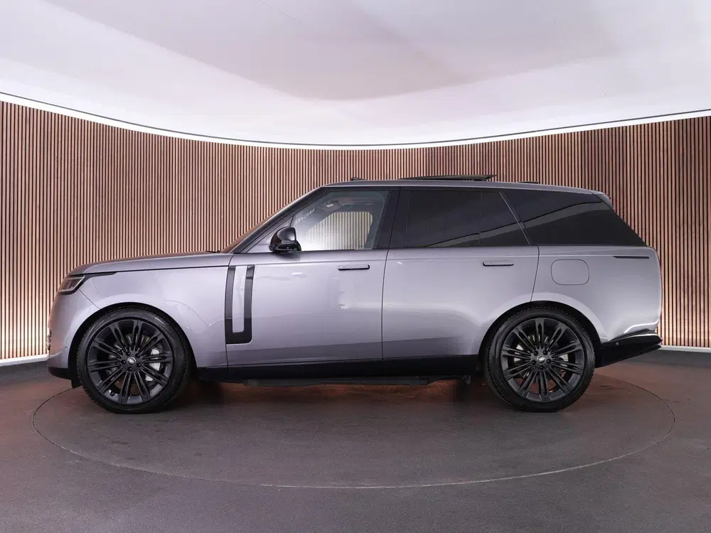 Land Rover Range Rover 3.0 P440e HSE PHEV uit 2023, foto 14