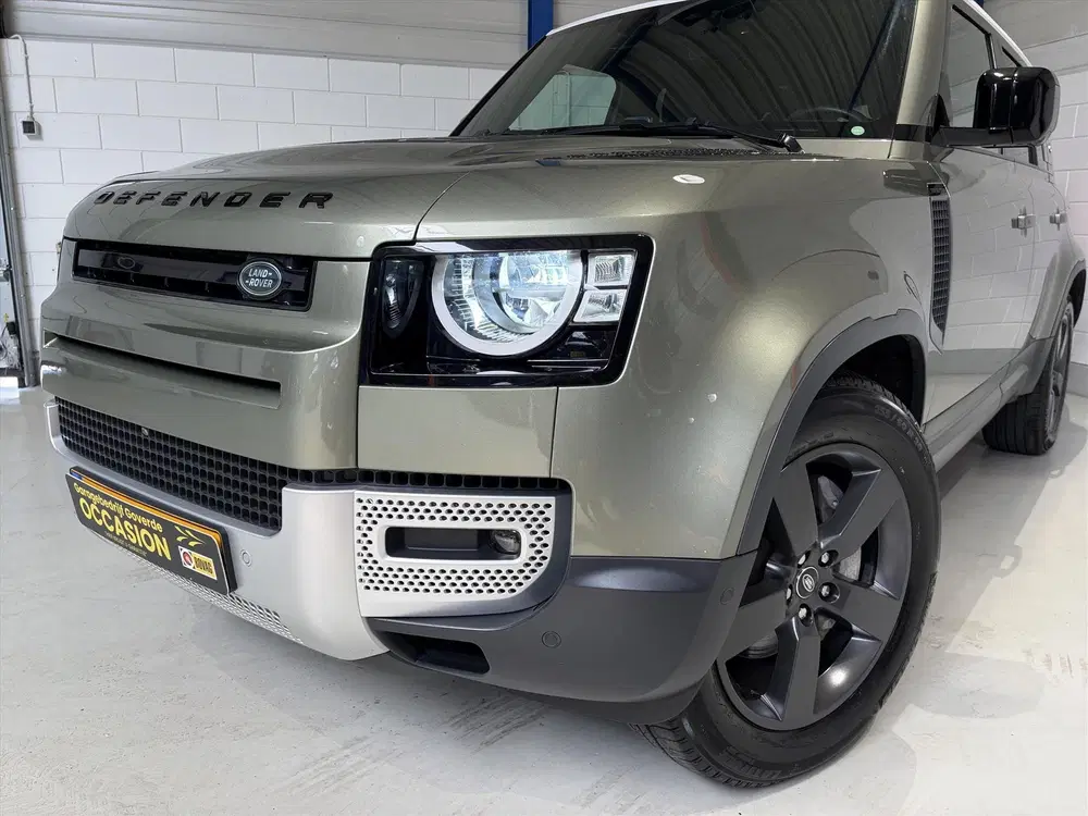 Land Rover Defender P400e 404pk PHEV AWD XS Edition uit 2023, foto 11