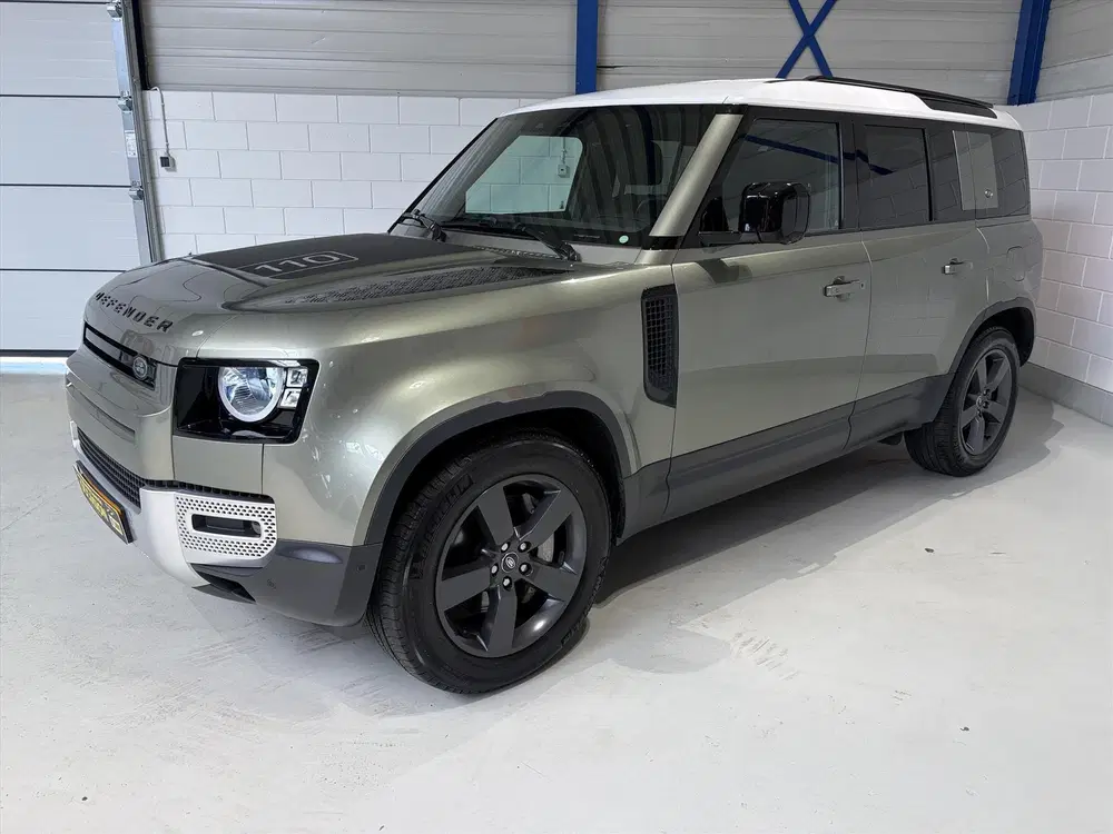 Land Rover Defender P400e 404pk PHEV AWD XS Edition uit 2023, foto 5