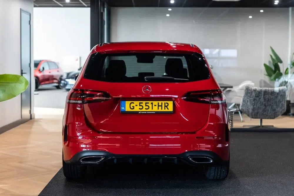 Mercedes-Benz B-Klasse 180 Bus. Sol. AMG uit 2019, foto 10