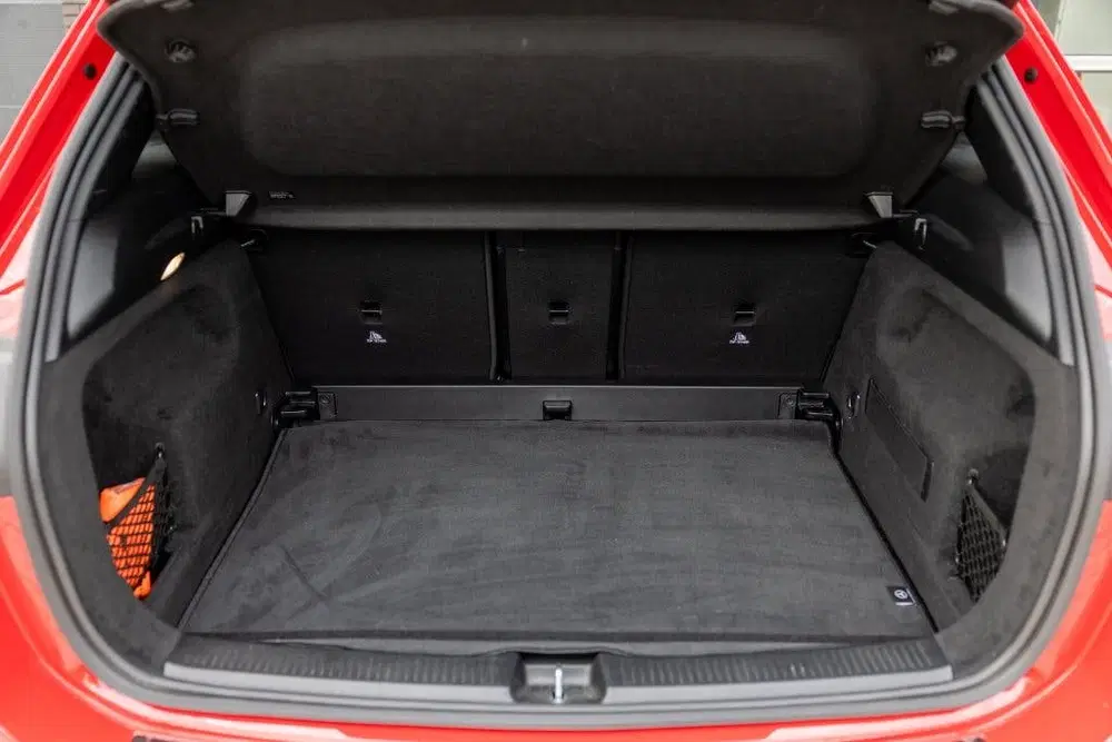 Mercedes-Benz B-Klasse 180 Bus. Sol. AMG uit 2019, foto 11